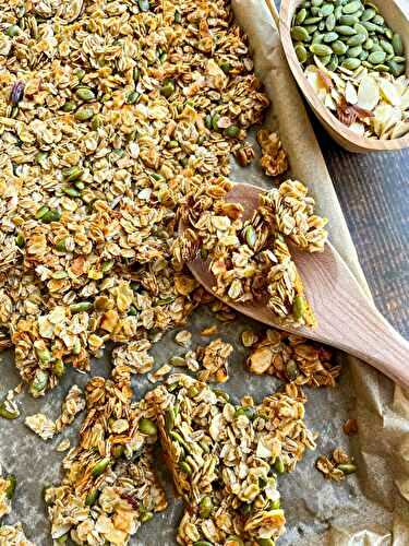 Easy Homemade Granola Recipe