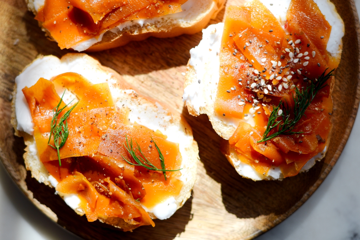 Vegan Smoked Salmon Toasts