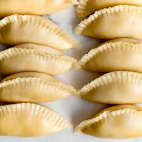 The BEST Gujiya