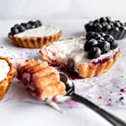 Mini Blueberry Chantilly Cheesecake Tarts