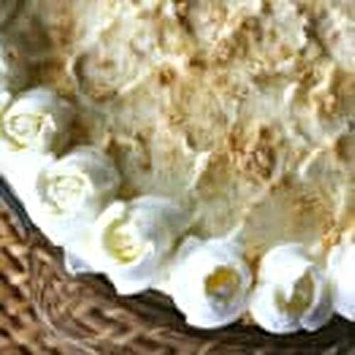 White Chocolate Banana Cream Pie {No-Bake}