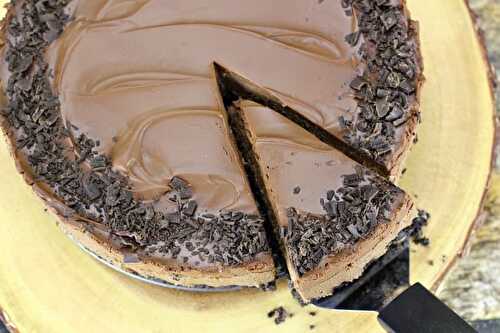 Easy No Bake "Death By Chocolate" Cheesecake