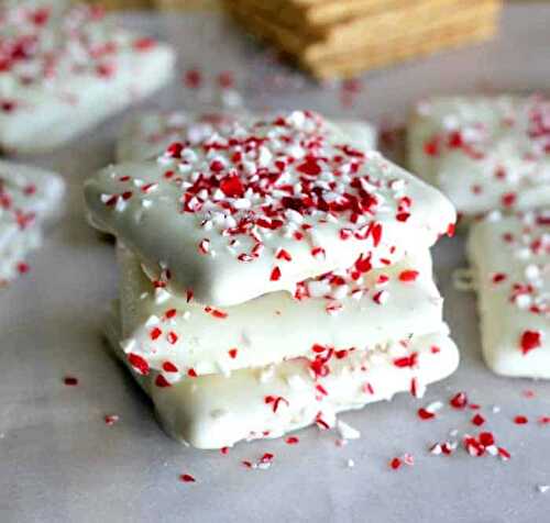 Peppermint Crunch White Chocolate Covered Graham Crackers