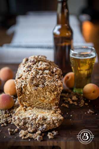 Apricot Streusel Beer Loaf Cake (vegan)