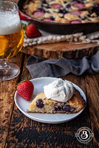 Beery Berry Skillet Cake