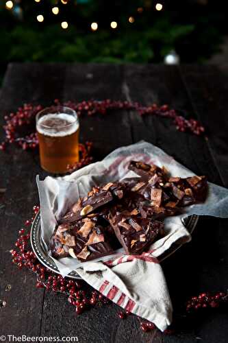 Beer Candied Bacon Bark and Craft Beer Lovers Holiday Gift Guide - The Beeroness