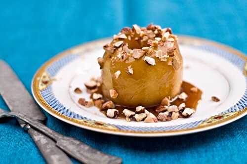 Beer Poached Apples With An Amber Ale Caramel Sauce - The Beeroness