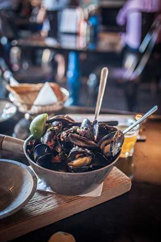 Day Two on the BC Ale Trail and Garlic Sriracha Beer Steamed Mussels - The Beeroness