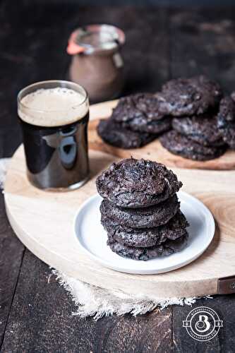 Flourless Chocolate Stout Cookies - The Beeroness