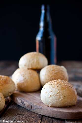 Homemade Beer Burger Buns - The Beeroness