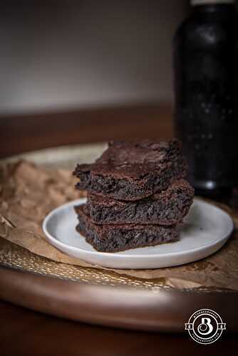 Ridiculously Good Stout Vegan Brownies (with no weird ingredients) - The Beeroness