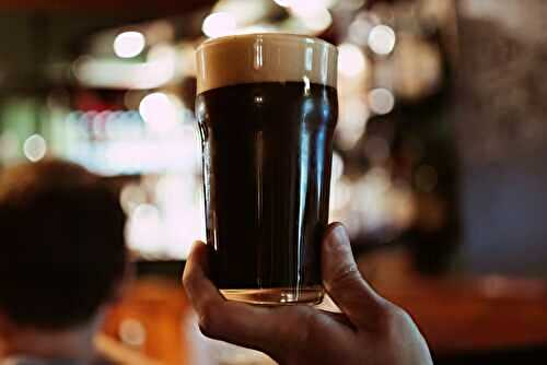 What Stout Beer Is: Taste, 8 Brands + 8 Best Beers