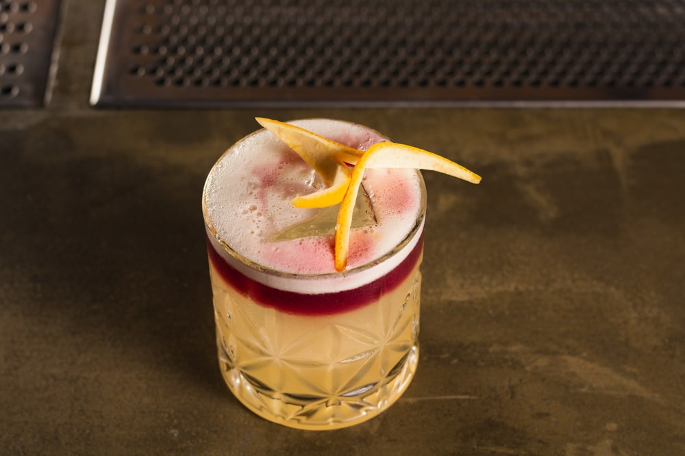 New York Sour: Best Cocktail Recipe + 6 Delicious Variations