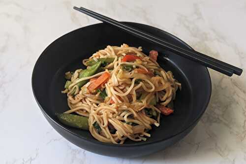 Spicy Udon Noodle Vegetable Stir Fry