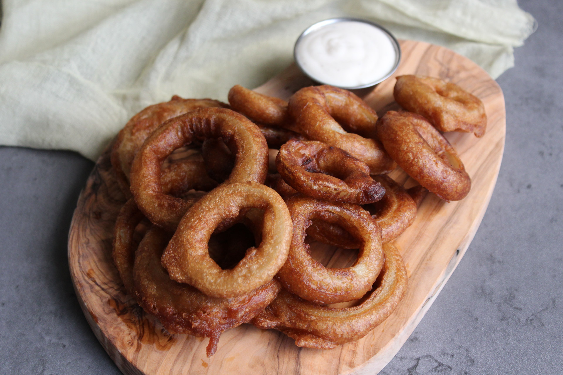3-Ingredient Beer Battered Onion Rings
