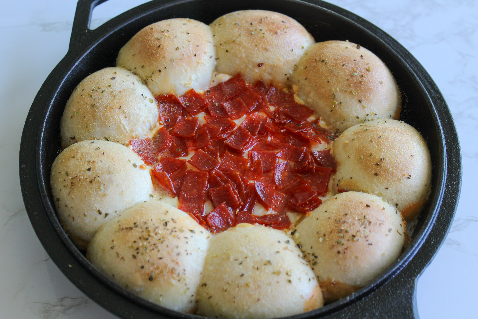 Skillet Pepperoni Pizza Dip Recipe