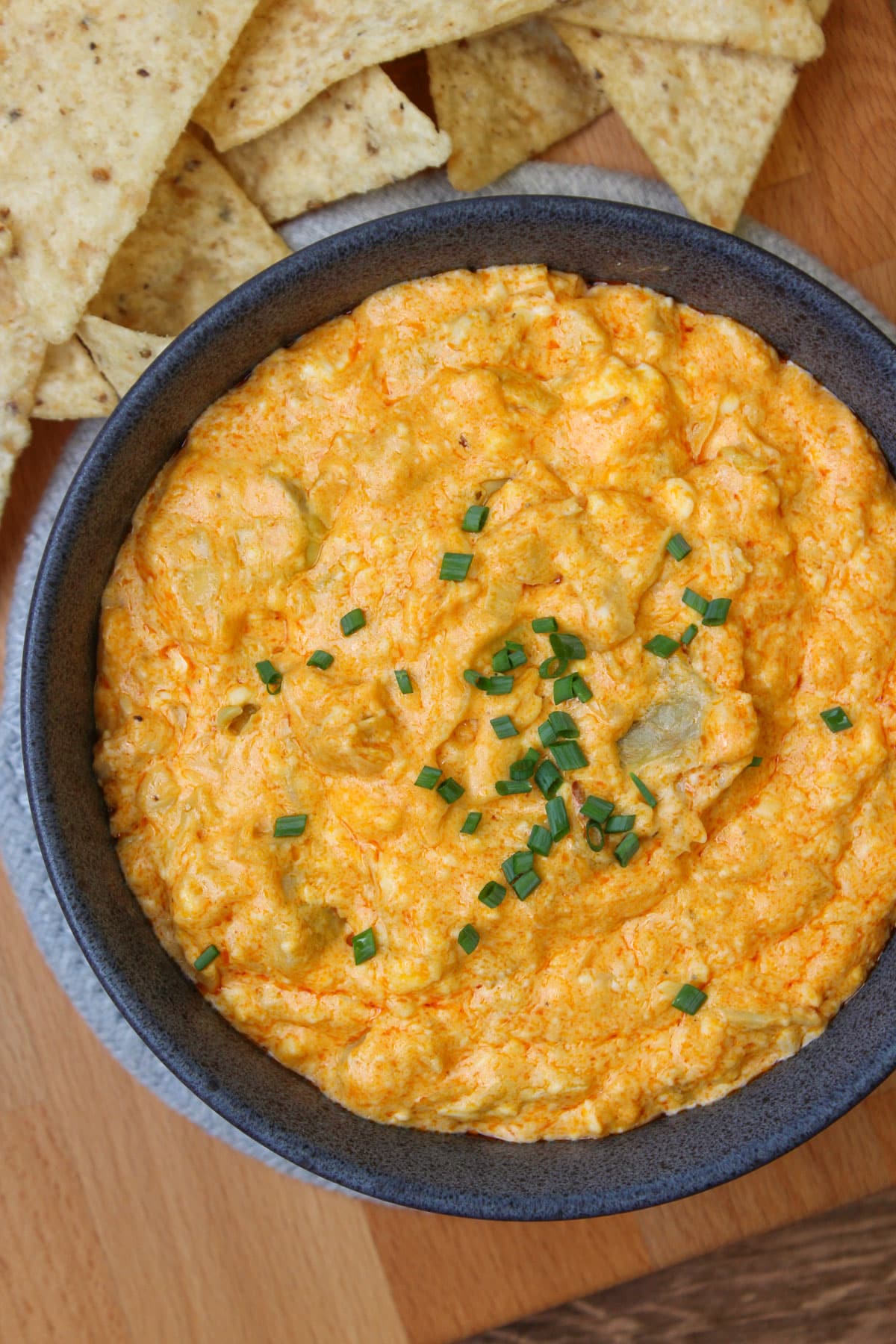 Buffalo Artichoke Dip (Vegetarian Buffalo Dip)