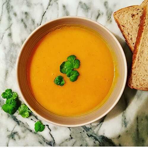 Fast & Tasty Carrot & Coriander Soup - The Delectable Garden Food Blog