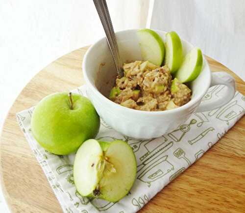 Apple Cinnamon Breakfast Bowl (Gluten Free and Vegan)