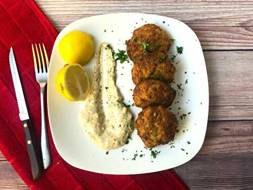 Air Fryer Crab Cakes with Old Bay Aioli