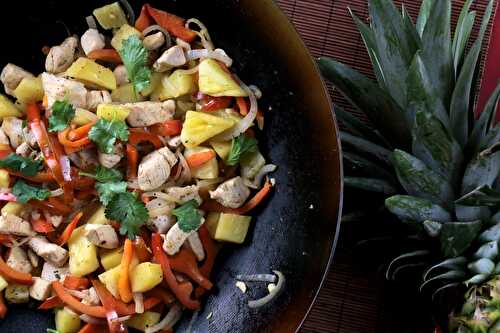 Caribbean chicken & pineapple wok