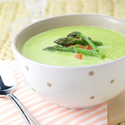 Extra green Asparagus Soup