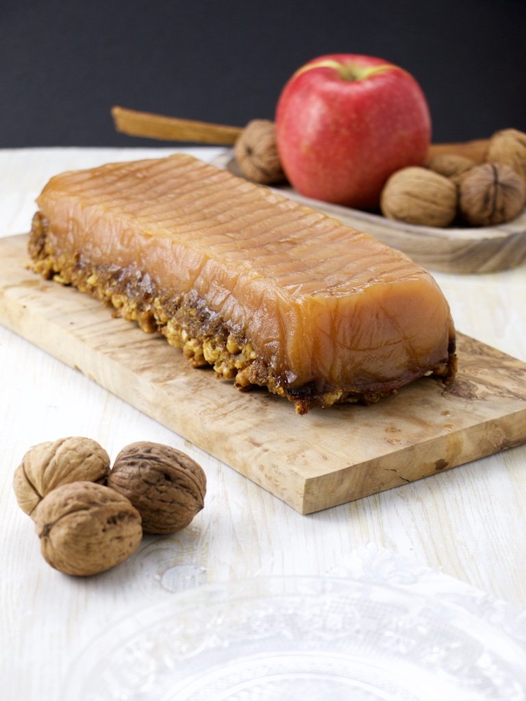 Compressed Apple Cake