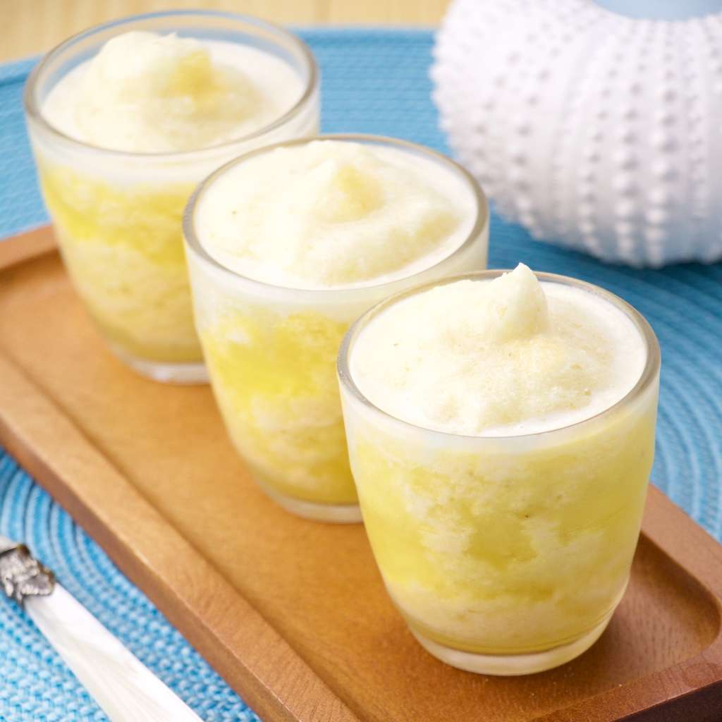 Mini Pineapple Granita with Rum