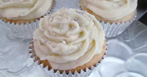 Champagne Cupcakes for your NYE Celebration!