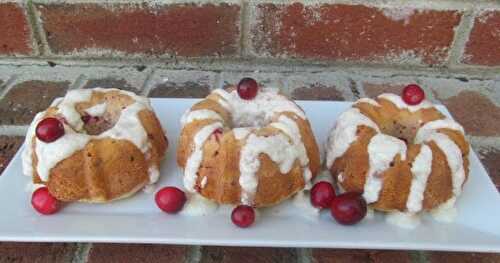 Champagne Soaked Cranberry Bundt Cake/#BundtBakers