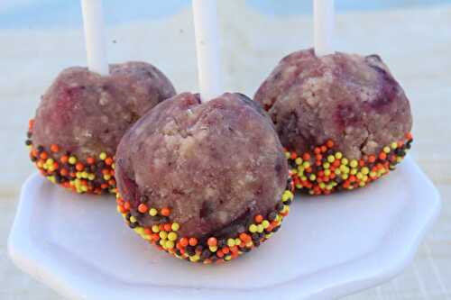 Cranberry Pecan Cake Balls