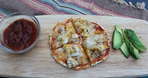 Easy Tortilla Pizza / #OurFamilyTable
