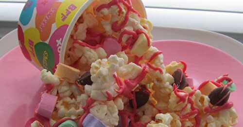 Hearts and Kisses Valentine Popcorn!