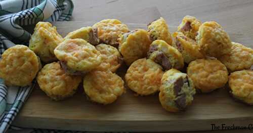 Kielbasa and Cheddar Mini Omelette Cups / #FarmersMarketWeek