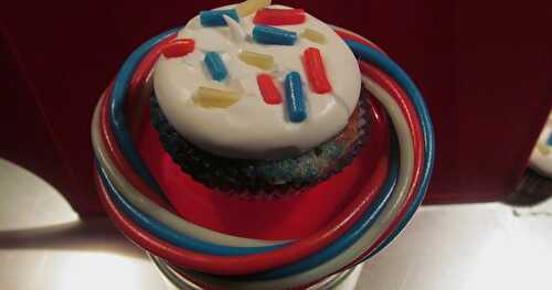 Red, White and Blue Mini Cupcakes
