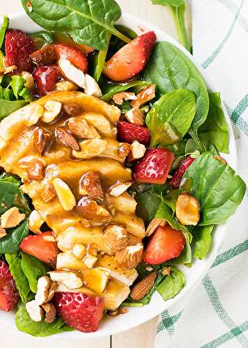 Chicken rocket and strawberry salad