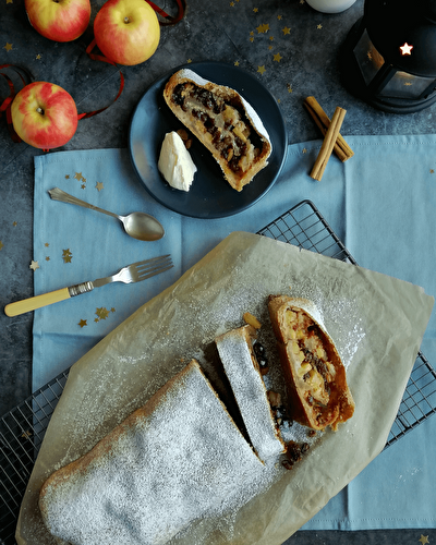Christmas apple strudel - The Italian baker