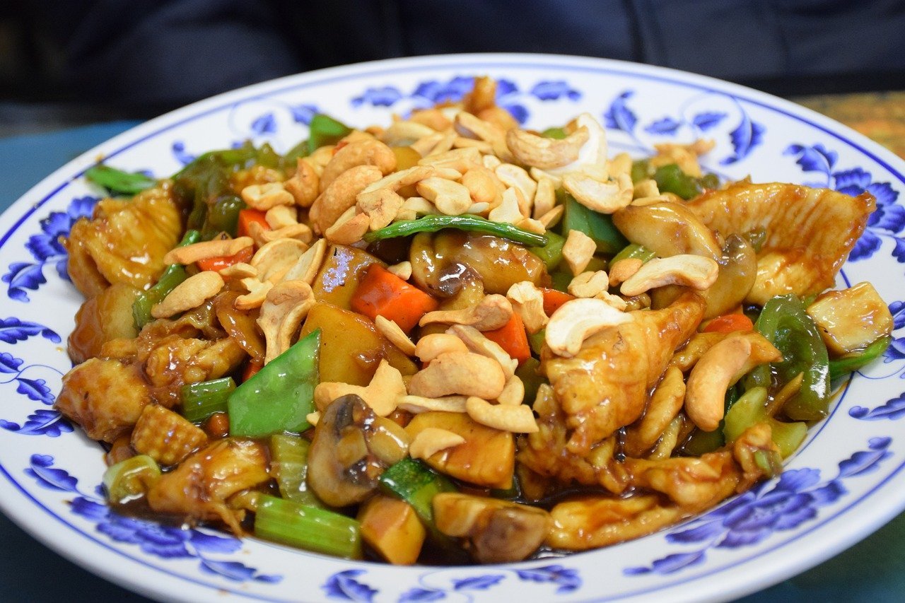 Chicken with Cashew Nuts