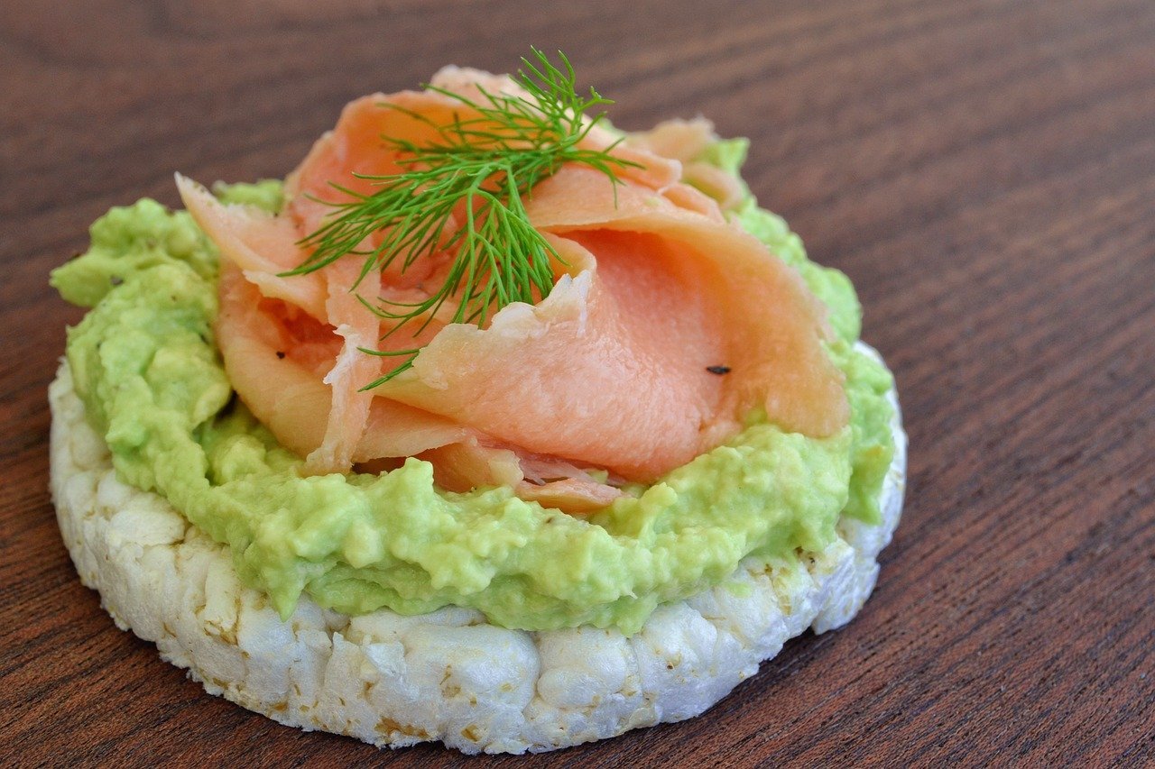 Salmon and Avocado Rice Cakes