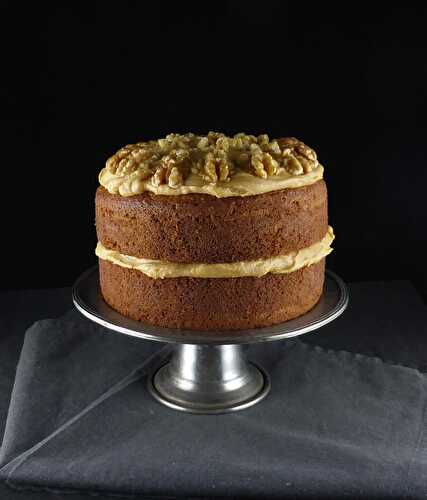 Coffee and Walnut Spelt Cake (with Coffee Cream Cheese Buttercream Frosting)