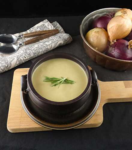 Simple Leek and Red Onion Soup