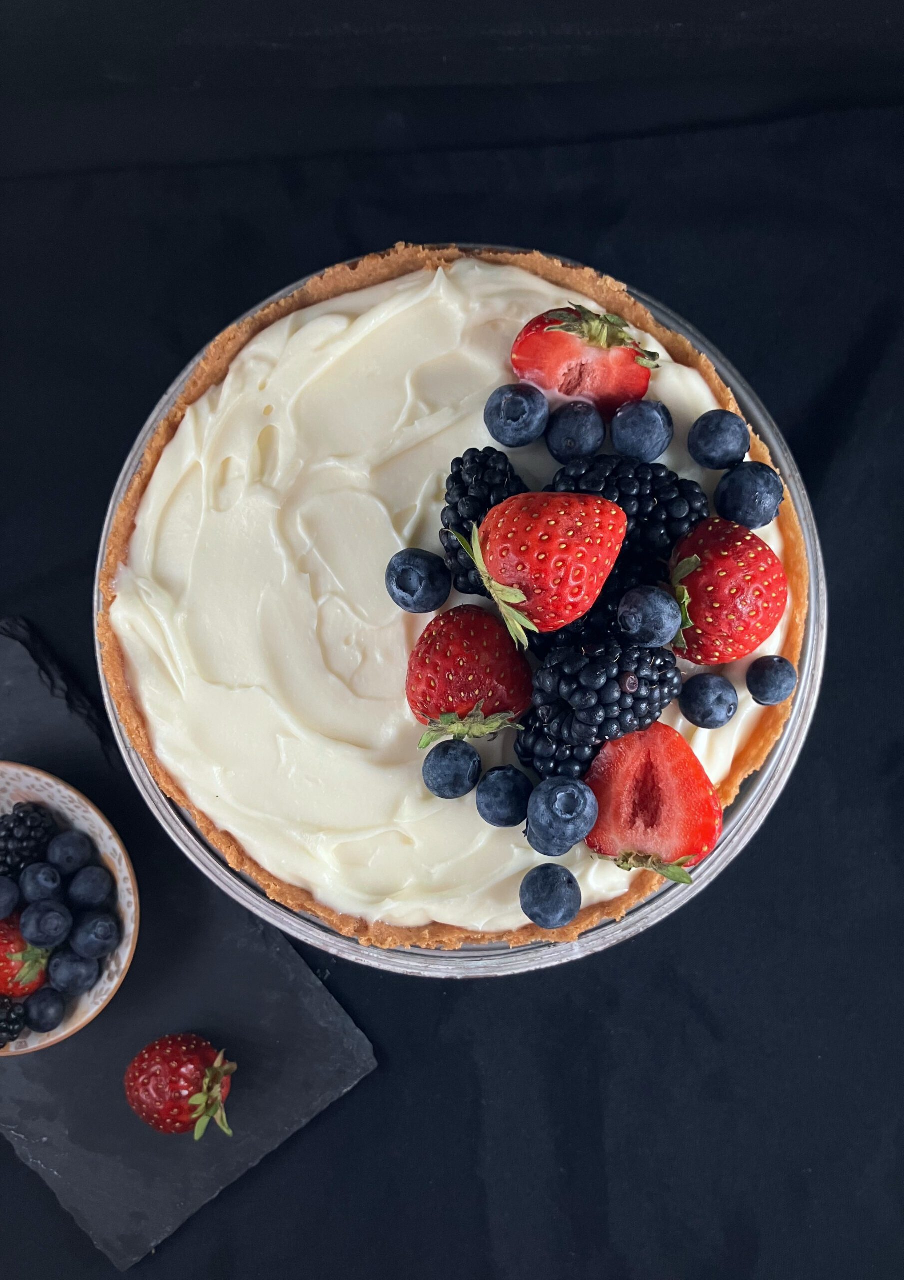 Mascarpone, Lime and White Chocolate Dessert with a Cookie Crust