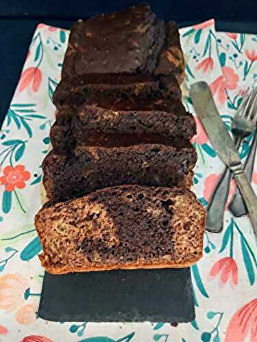 Cinnamon and Chocolate Banana Spelt Cake