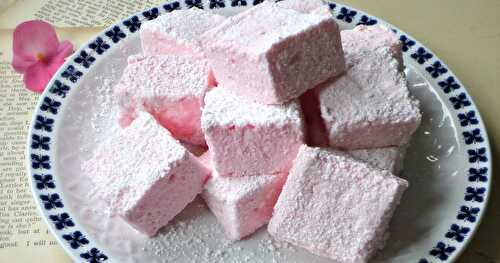 Light and fluffy strawberry marshmallows
