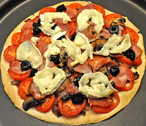 A Tale of Two Pizzas, or would that be 4 pizzas....