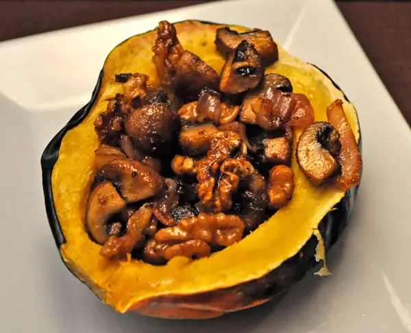 Acorn Squash Stuffed with Walnuts and Mushrooms; I hate unreliable problems