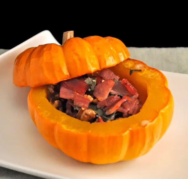 Baby Pumpkin Stuffed with Ham, Walnuts and Sage, the second time