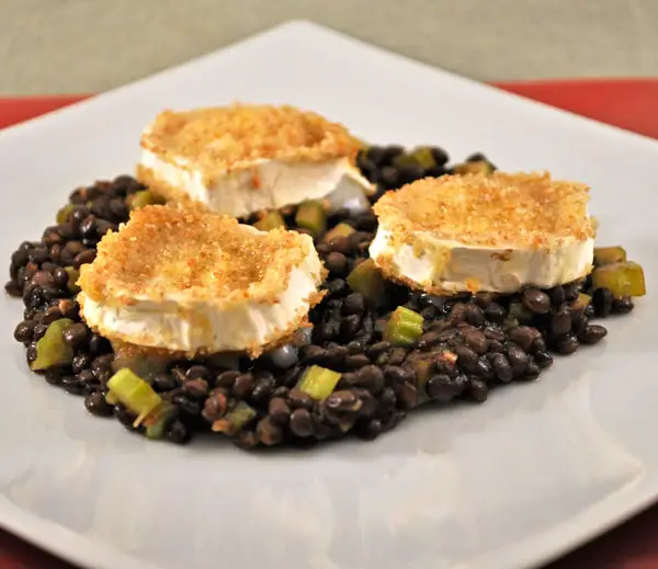 Beluga Lentil Salad, Warm Goat Cheese; this is news?!?!