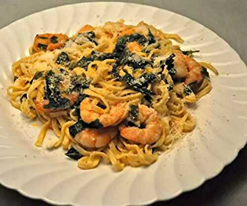 Lemon Mint Shrimp on Fettuccine