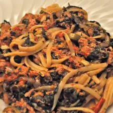 Linguine with Tuna & Spinach